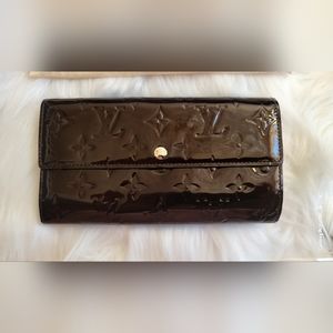 EUC LOUIS VUITTON VERNIS WALLET